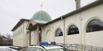 اعتداء بمواد متفجرة على مسجد جنوبي السويد يرتاده يوميا نحو 100 شخص