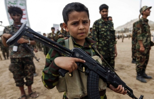 منظمة اليونيسيف: تجنيد أكثر من 2100 طفل خلال الصراع في اليمن  