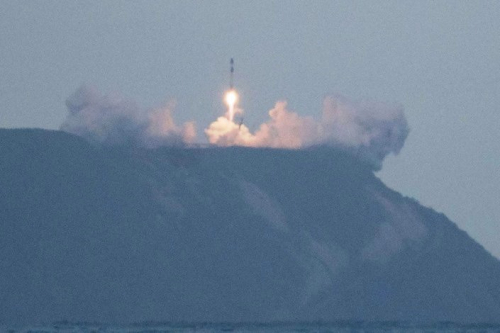 "روكيت لاب" تنجح بإرسال أول صاروخ لها إلى مدار الأرض