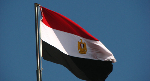 مصر ترحب بقرار أمريكا إدراج "حسم" و"لواء الثورة" على قائمة الإرهاب
