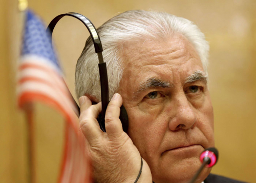 وزير الخارجية الأميركي تيلرسون يدعو ميليشيات إيران إلى مغادرة سوريا