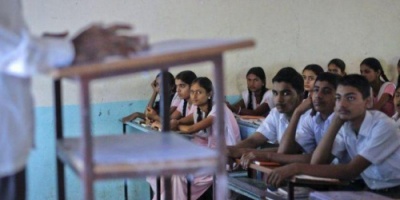 بعد منع الغش... نصف مليون طالب يغيبون عن الامتحانات بالهند