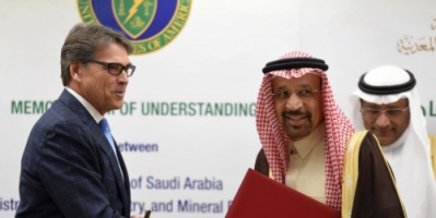 هل تساعد الولايات المتحدة السعودية على امتلاك سلاح نووي