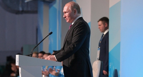 بوتين يفتتح دورة الألعاب الشتوية العالمية للجامعات في مدينة كراسنويارسك