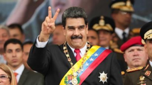 واشنطن تفرض عقوبات على بنك روسي بتهمة “دعم” الرئيس الفنزويلي