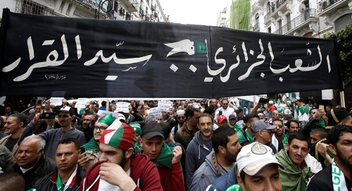 #مرشح رئاسي: الشارع يتجه للاعتصام في #رمضان بالجزائر