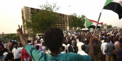 #مواجهة "عنيفة" بين متظاهرين وقوى الأمن# بجنوب دارفور
