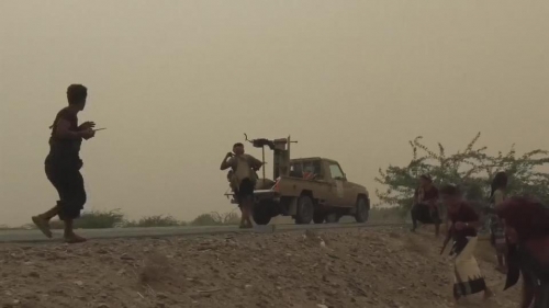 خطوت تصعيد .. مليشيات الحوثي تدفع بتعزيزات عسكرية إلى التحيتا جنوب الحديدة
