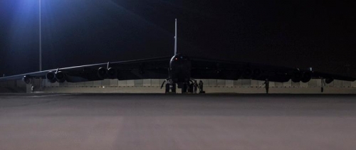 #قاذفات القنابل B-52 تنفذ مهمتها الأولى بطلعات جوية فوق الخليج العربي..