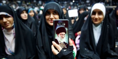 اللوبي الإيراني يستغل مواطن ضعف النظام الديمقراطي الأميركي لكسب متعاطفين من داخله