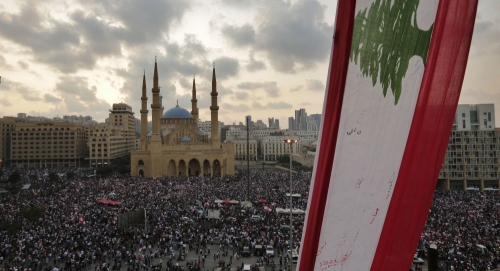 لبنان ... إحالة رئيس الحكومة الأسبق إلى القضاء