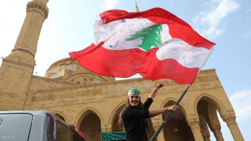 لبنان ... المحتجون يحاولون منع انعقاد جلسة للبرلمان