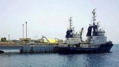 الحوثيون يطلقون سفنا محتجزة بعد تهديد من كوريا الجنوبية