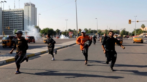 العراق ... قوات الأمن يعيد فتح ميناء أم قصر بعد تفريق محتجين