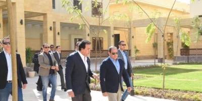 مصر ... الرئيس عبد الفتاح السيسي يتفقد جامعة الملك سلمان في جنوب سيناء