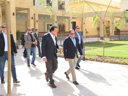 مصر ... الرئيس عبد الفتاح السيسي يتفقد جامعة الملك سلمان في جنوب سيناء