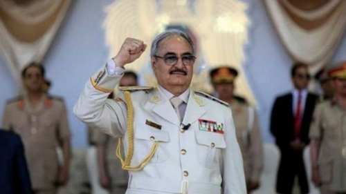 ليبيا ... المشير خليفة حفتر يعلن قبول تفويض الليبيين للجيش لإدارة البلاد