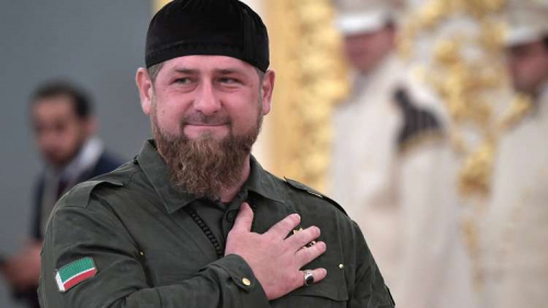 بعد الإشتباه بإصابته بكورونا.. نقل رئيس الشيشان رمضان قديروف إلى مستشفى في موسكو