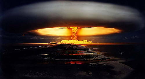 وزارة  الدفاع الأمريكية .. الولايات المتحدة مستعدة لإجراء تجربة نووية في غضون بضعة أشهر