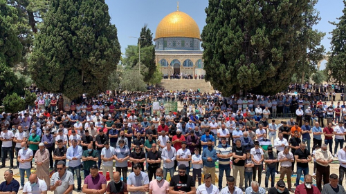  بعد إعادة فتحه .. أداء أول صلاة جمعة في المسجد الأقصى