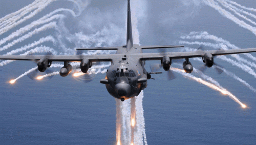 العراق .. سقوط طائرة c130 تابعة للقوات الأمريكية في قاعدة التاجي الجوية