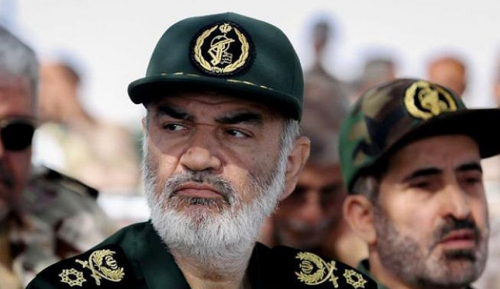 إيران .. الحرس الثوري يوجه رسالة قوية إلى أمريكا ويشير إلى "القرار الأقوى" في الخليج