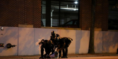 بعد ساعات من مقتل مواطن أسود برصاص الشرطة الأمريكية .. قائدة شرطة أتلانتا تقدم استقالتها 