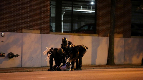 بعد ساعات من مقتل مواطن أسود برصاص الشرطة الأمريكية .. قائدة شرطة أتلانتا تقدم استقالتها 