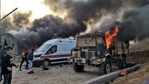 العراق .. قصف تركي لمواقع قريبة لمخيمات نازحين شمال محافظة دهوك