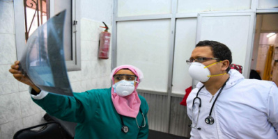 مصر .. ارتفاع وفيات كورونا بين الأطباء إلى 103 وفيات