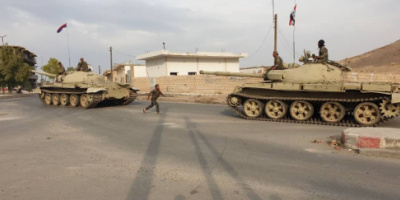 رتل عسكري سوري ضخم يدخل "عين عيسى" ويتموضع في خطوط التماس مع الجيش التركي