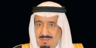 السعودية .. خادم الحرمين يوجه بتمديد التأشيرات وإقامة الوافدين «دون مقابل»
