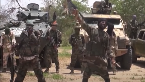 نيجيريا.. مقتل 35 جنديا في كمين نصبه مسلحون شمال شرقي البلاد