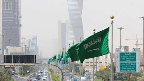عبر أكبر شاشة رقمية في السعودية.. "الصحة" تشكر أبطالها