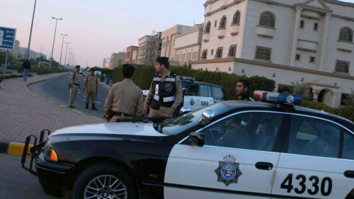 السلطات الكويتية تلقي القبض على مواطنين احترفا سرقة الخدم