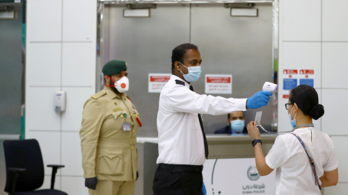 الكويت والإمارات تسجلان أكثر من 800 إصابة جديدة بفيروس كورونا و5 وفيات