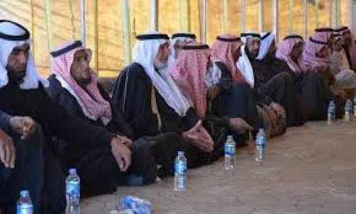 سوريا .. قبيلة العكيدات تمنح قوات التحالف و"قسد" مهلة شهر لتنفيذ مطالبها
