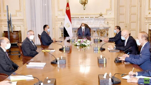 الرئيس السيسي يستقبل الرئيس التنفيذي لشركة "إيني" الإيطالية للبترول