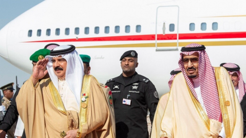 ملك البحرين لكوشنر .. استقرار الخليج يعتمد على السعودية ونحن نساندها في السراء والضراء