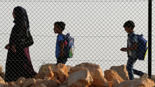 فلسطين.. 63% من الأسر ستعجز عن تغطية نفقاتها إذا أعيدت إغلاقات كورونا