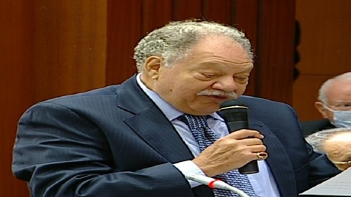مصر.. الفنان يحيى الفخراني يؤدي اليمين الدستورية نائبًا لمجلس الشيوخ