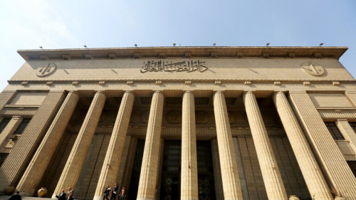 مصر.. إحالة قريبة زوجة الرئيس الراحل حسني مبارك إلى محكمة الجنايات