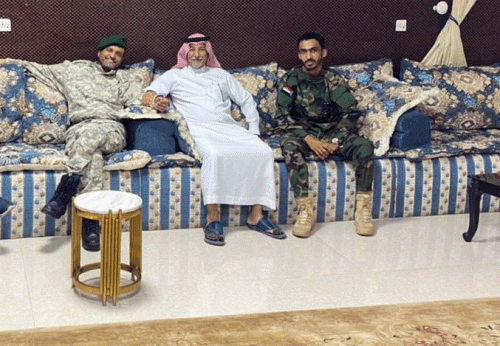 اليمن : قائد قوات التحالف العربي بعدن ورئيس فريق التنسيق والارتباط السعودي يلتقيان باللواء شلال شايع