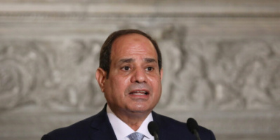 الرئيس السيسي يطمئن هاتفيا على قيس سعيد بعد واقعة البريد "الغامض"
