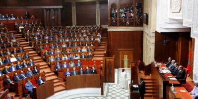 وزير الداخلية المغربي يرفض المثول أمام البرلمان في قضية "بيوت الصفيح"