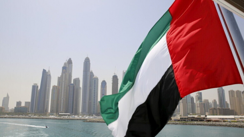 الإمارات والبحرين تدينان استهداف الحوثيين لجازان بصاروخ بالستي