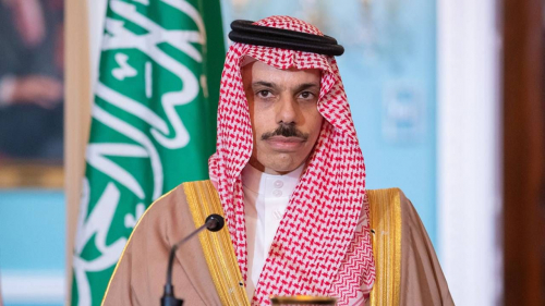 السعودية: إيران تنفذ خطة تغيير طائفي وسكاني في سوريا و"الإعمار بشرط"