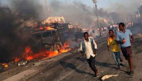 14 قتيلا إثر انفجار عبوة ناسفة في حافلة بالصومال