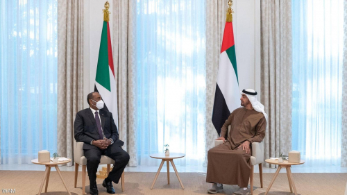 الشيخ محمد بن زايد يستقبل رئيس مجلس السيادة في السودان