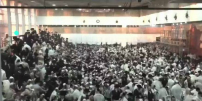مقتل مستوطنين اثنين و60 مصاب بإنهيار مدرج بكنيس يهودي في مستوطنة شرق القدس المحتلة